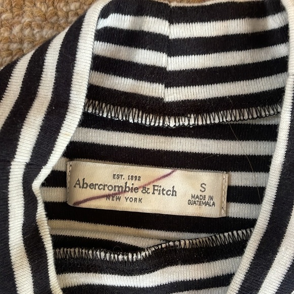 Abercrombie & Fitch size small stripe dress black & white sleeveless ruffle hem - Picture 3 of 4